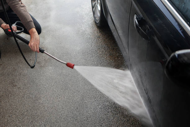 Why Choose Our Certified Pressure Washing Experts for Your Project Needs in Colona, IL?
